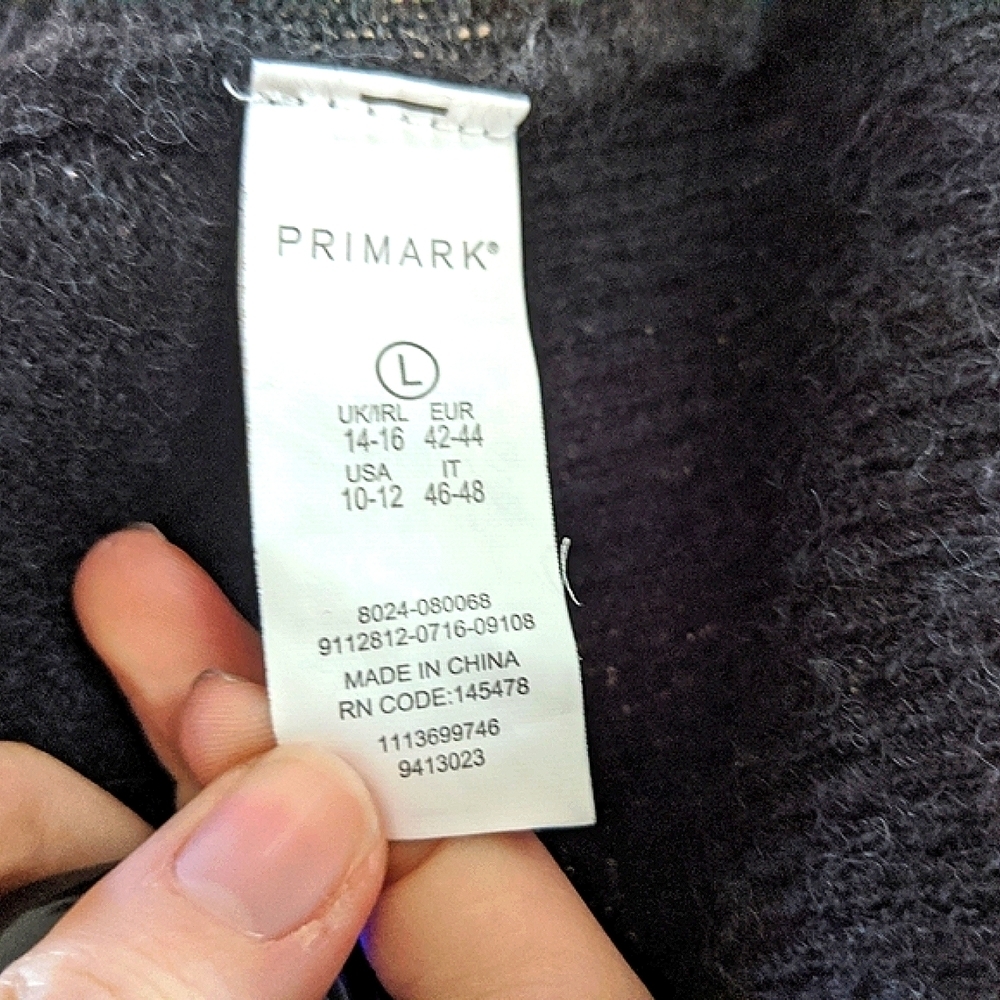Primark L V-Neck Slouchy Sweater - Picture 7 of 8